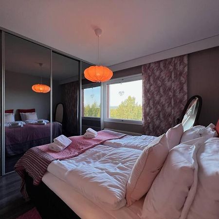 רובניימי Aurora Apartment 2Bdr Wsauna מראה חיצוני תמונה