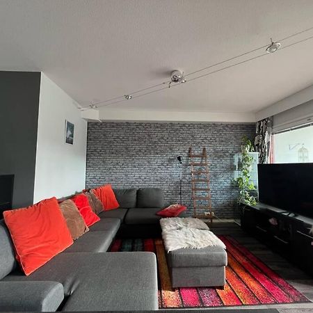 רובניימי Aurora Apartment 2Bdr Wsauna מראה חיצוני תמונה